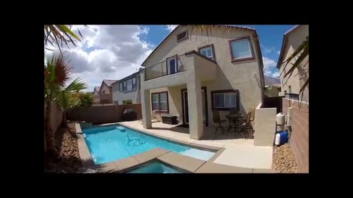 Astonishing Three Bedroom Homes For Sale | Agencia Tiny Home Three Bedroom House For Sale Picture