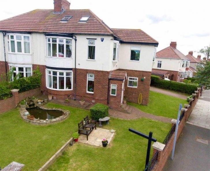 Best King George Road, South Shields 5 Bed Semi-Detached House For Sale Five Bedroom House For Sale South Shields Pic
